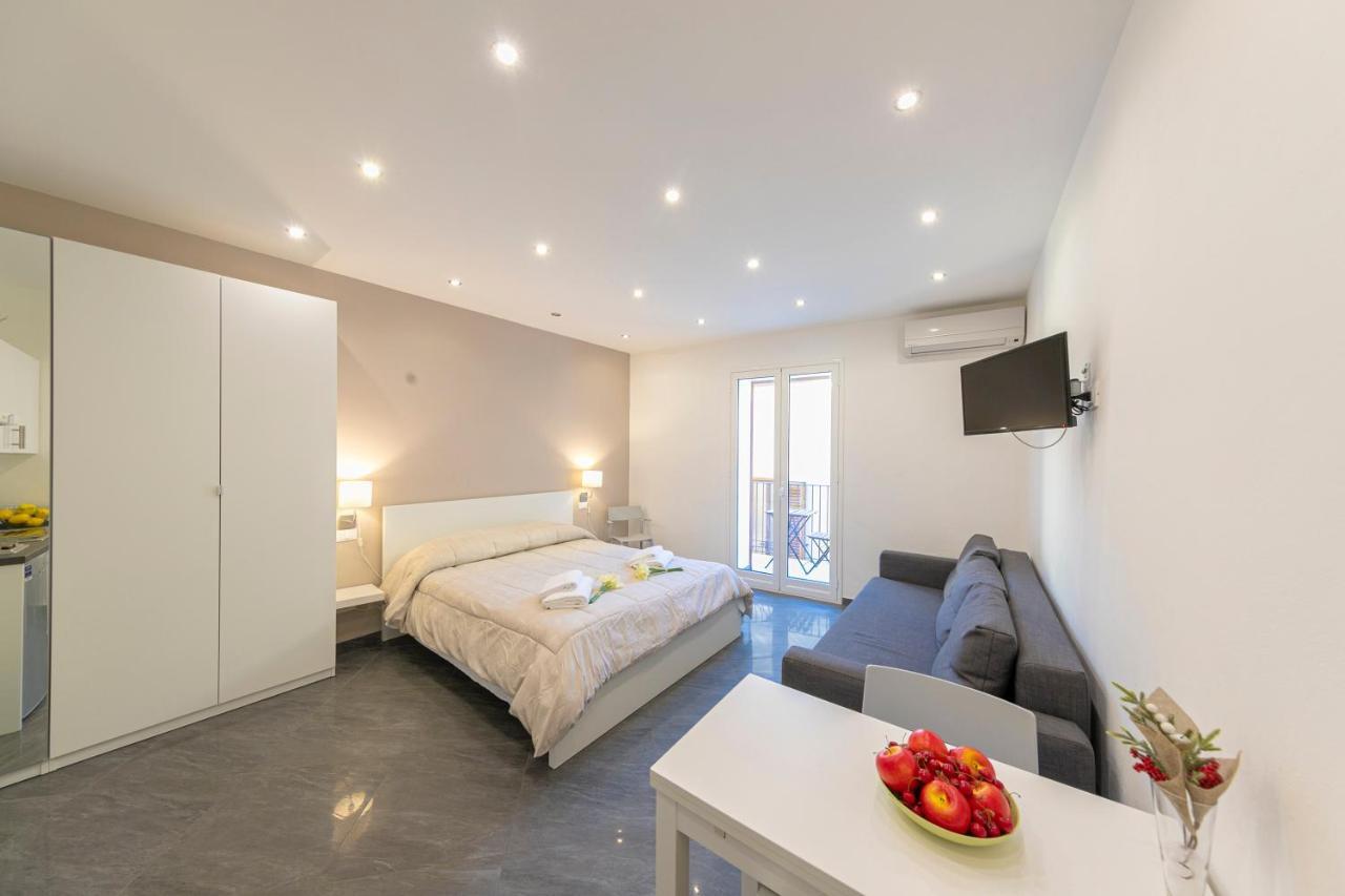 Kefa Holiday - Alle Torri Apartments 切法卢 外观 照片